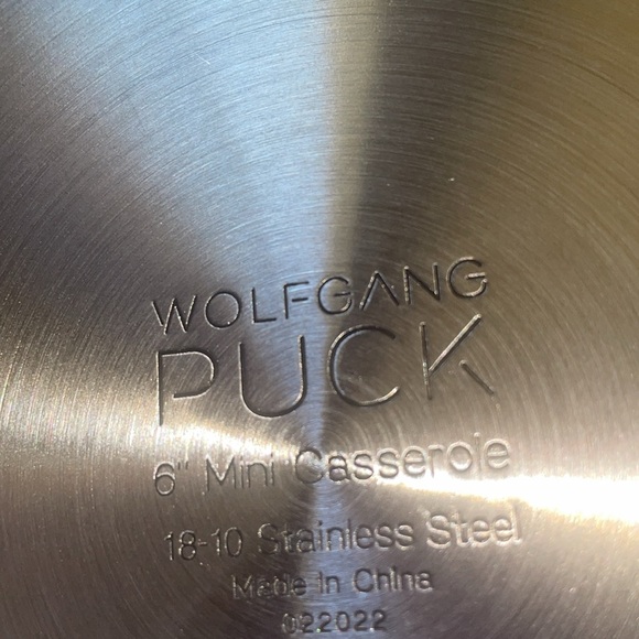 BN Wolfgang Puck Stainless triply encapsulated steel cookware for even heat - Picture 4 of 5